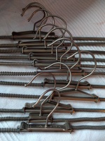 Metallbügel mit Feder